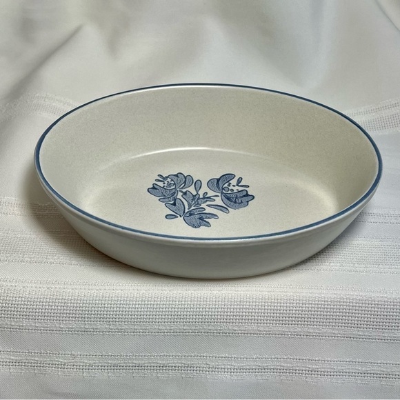Pfaltzgraff Yorktowne 7”‎ Oval Baker 240 Made in USA Discontinued Piece EUC - Picture 6 of 9